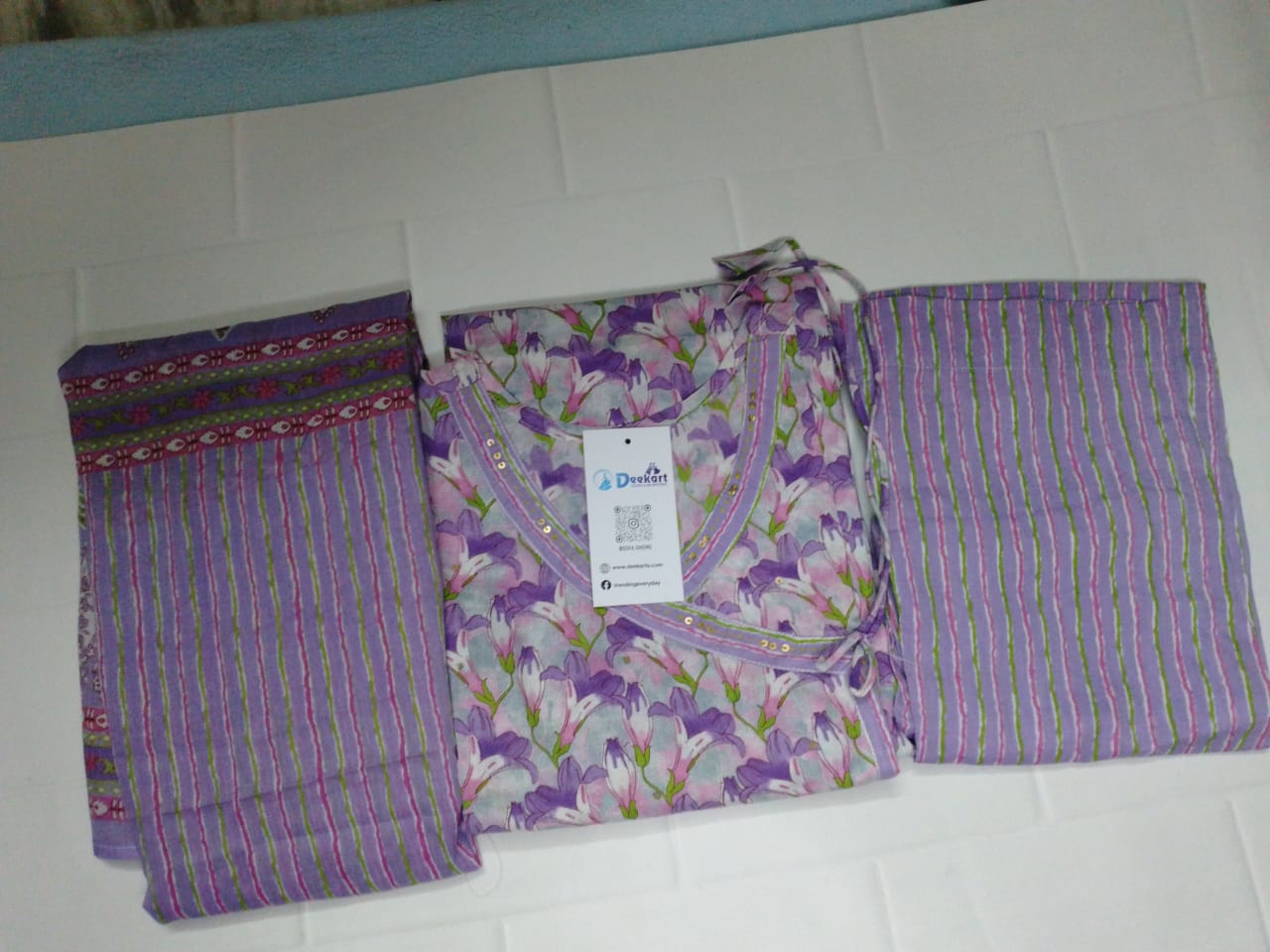 DCSETA1- Anaghrakha Suits