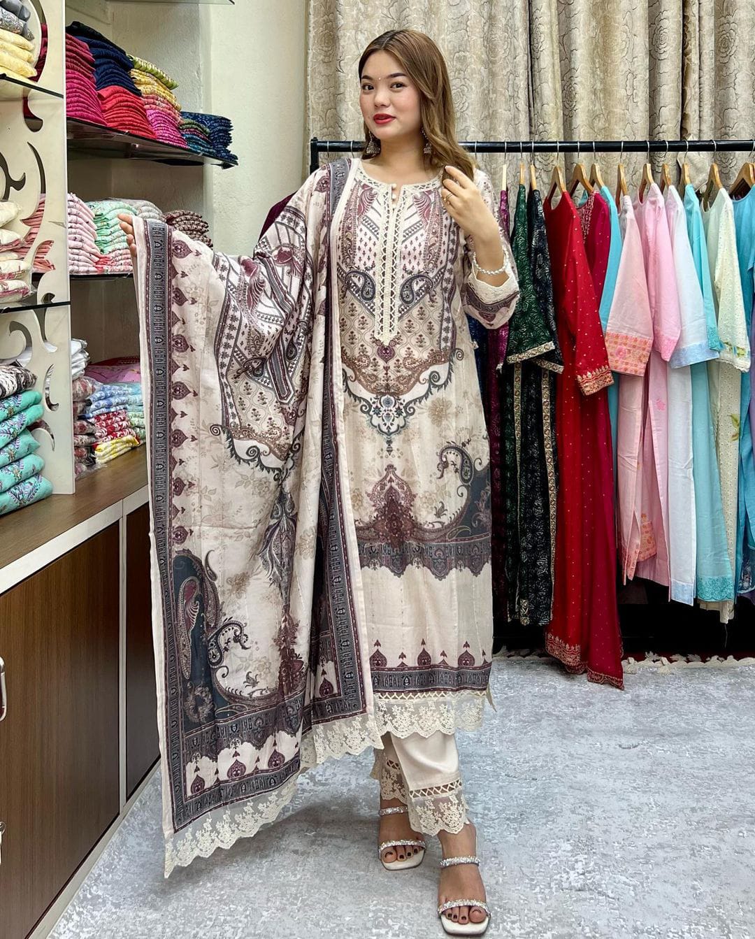 Pakistani suit
